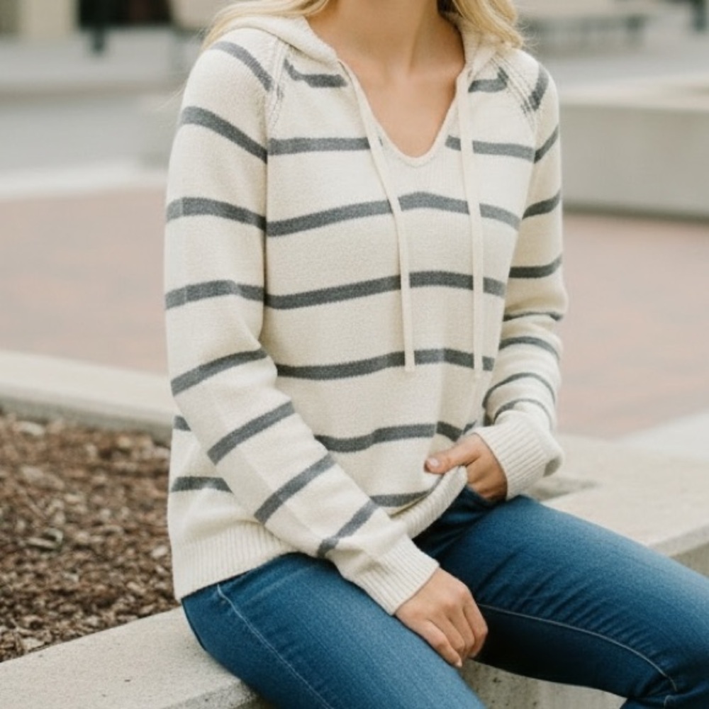GAP Striped Knit Tunic Sweater Beige Gray Drawstring Neck Pullover Size M - Picture 3 of 9